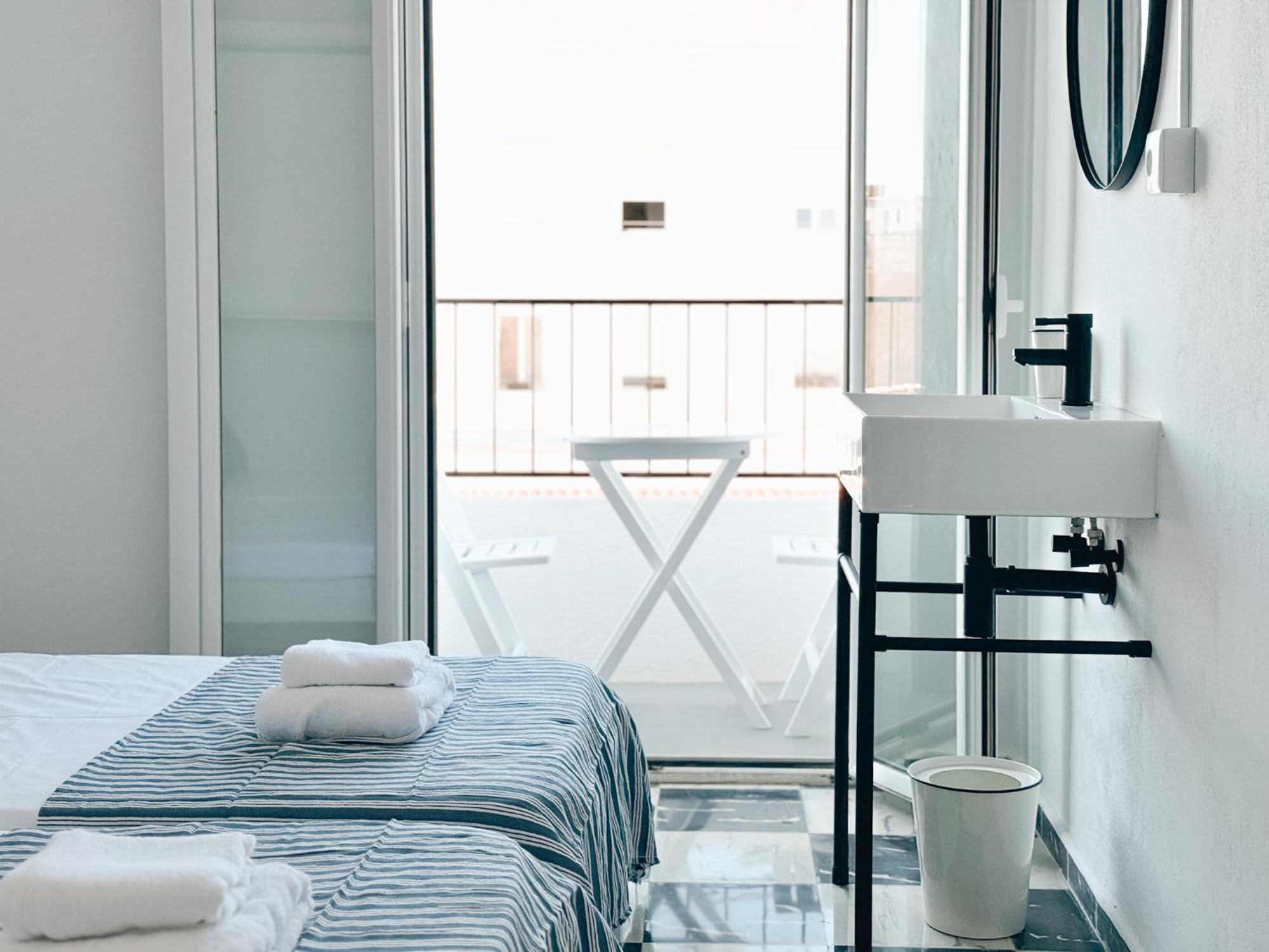 Hostal Sa Roqueta Mahon 외부 사진