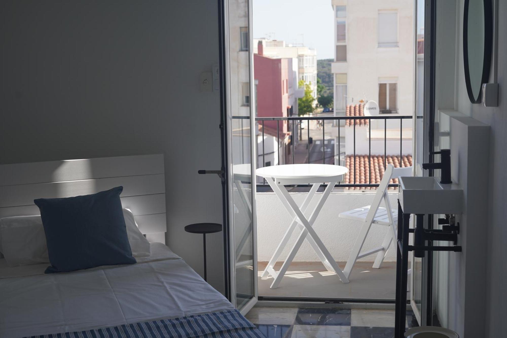 Hostal Sa Roqueta Mahon 외부 사진